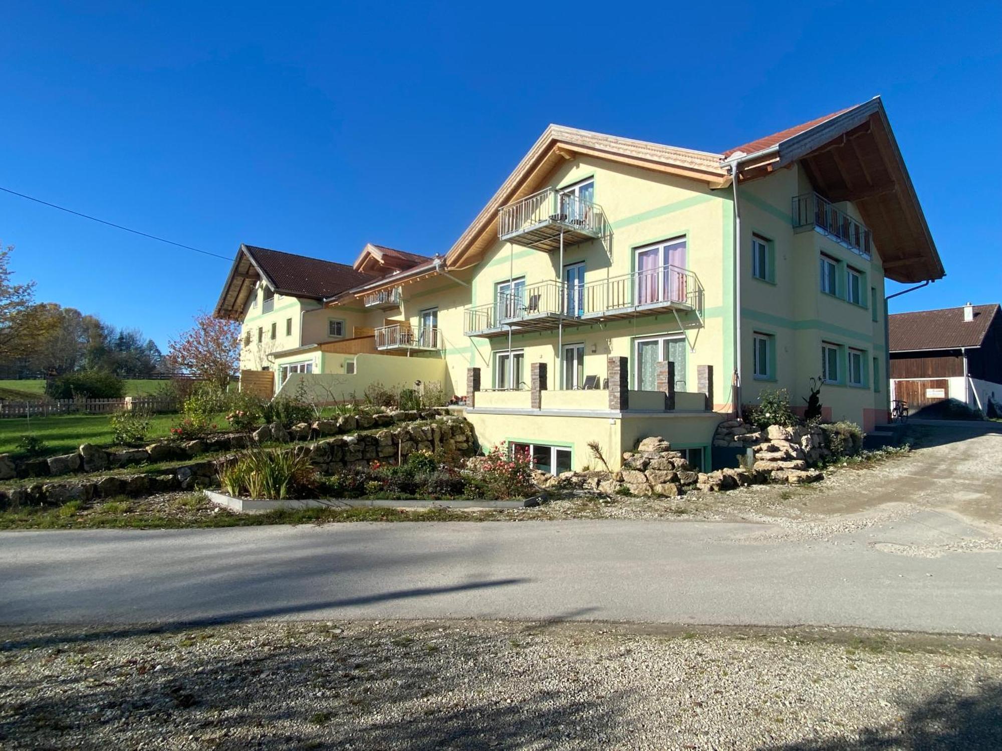 Pension Am Weberhof Nur 20 Autominuten Von Muenchen Ebersberg Buitenkant foto